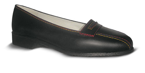 Zapatos comodos de azafata, clave para su salud